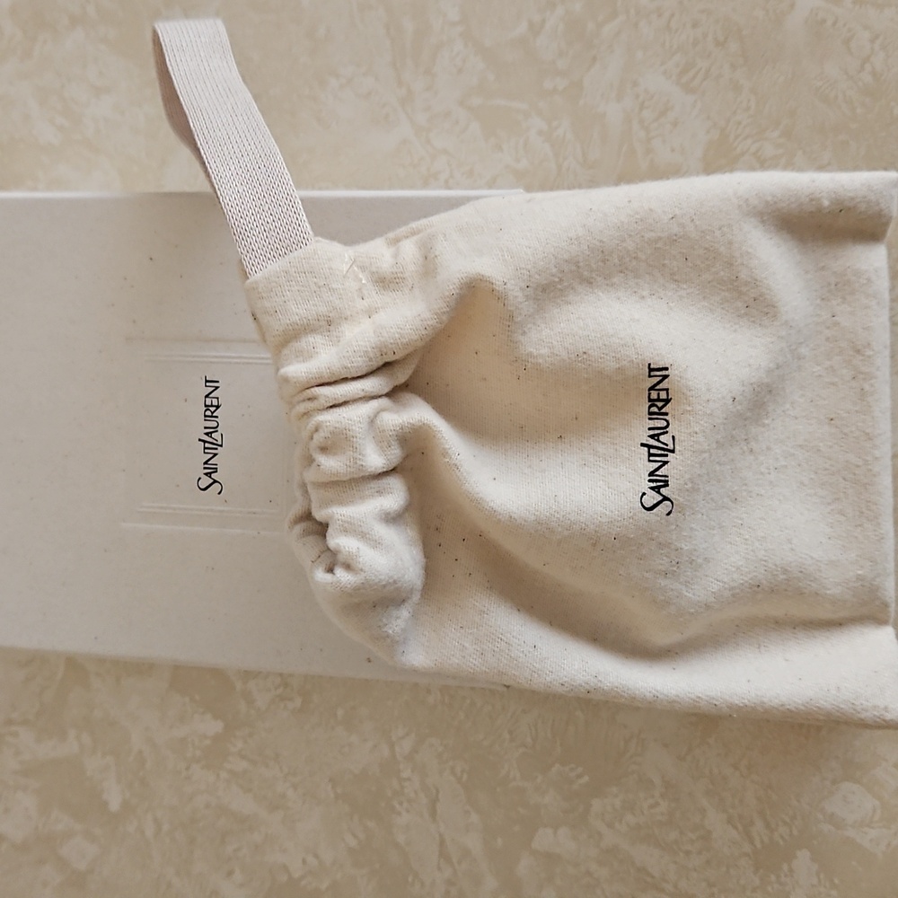 Saint Laurent Box & Dust Bag. - Picture 2 of 8
